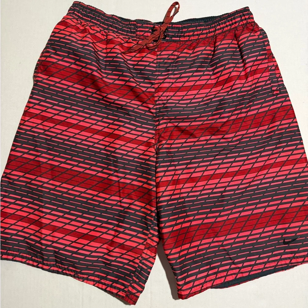 nike red and black swim trunks shorts, drawstring, pockets, men's xl